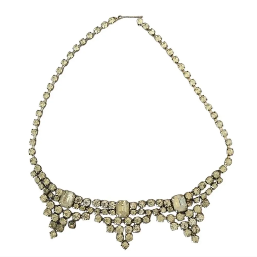 Vintage Rhinestone and Silvertone‎ Necklace